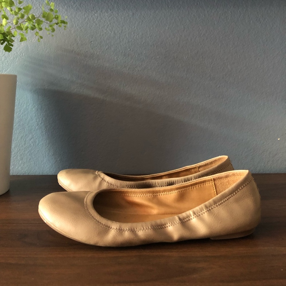 Lucky Brand Beige Ballet flats